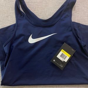 Nike workout tank top